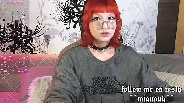 Snapshot of mia__yui chatting on 09/25/25, 08:01 mia yui online show from 09/25/25, 08:01