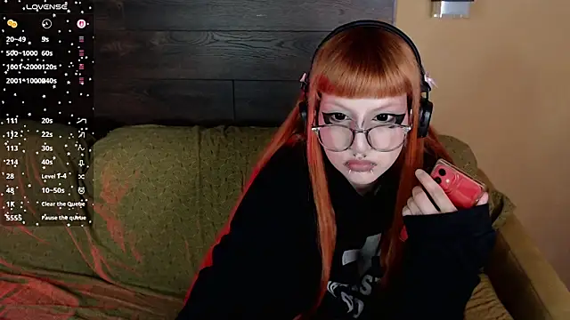 mia  yui online show from 03/23/26, 08:35