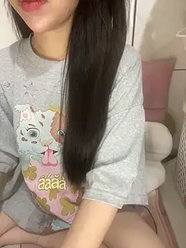 Snapshot of RubyBerry chatting on 10/05/25, 03:38 RubyBerry online show from 10/05/25, 03:38