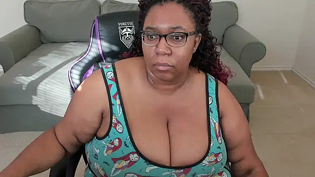 Josie4yourpleasure online show from 12/15/25, 03:49