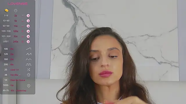 AdoraCortes online show from 09/09/25, 05:34