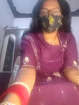 Snapshot of sexy_aaru chatting on 05/19/26, 05:30 sexy aaru online show from 05/19/26, 05:30