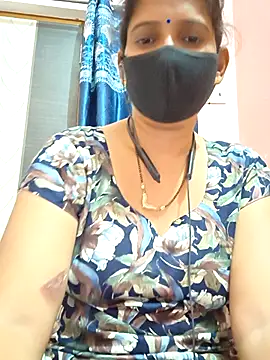 Sonalihot  online show from 10/18/25, 01:23