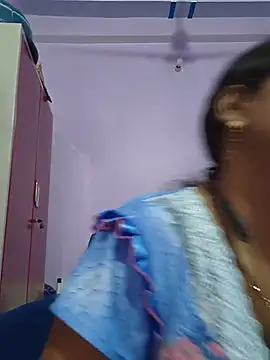 Snapshot of Sonalihot_ chatting on 06/16/26, 07:33 Sonalihot online show from 06/16/26, 07:33