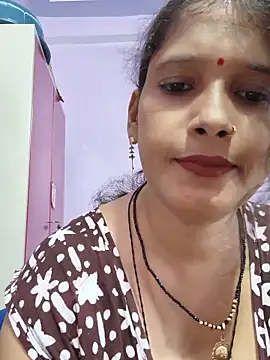 Snapshot of Sonalihot_ chatting on 06/22/26, 06:54 Sonalihot online show from 06/22/26, 06:54