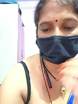 Snapshot of Sonalihot_ chatting on 06/22/26, 07:00 Sonalihot online show from 06/22/26, 07:00