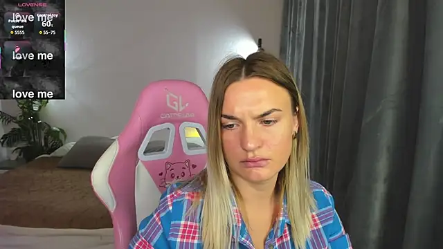 Marie Ellie online show from 11/05/25, 01:38