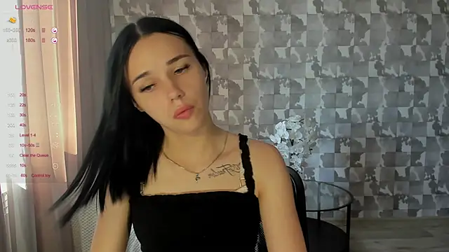 Kseni a online show from 09/23/25, 10:07