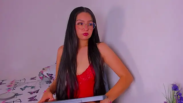 latingabby online show from 04/28/26, 09:31
