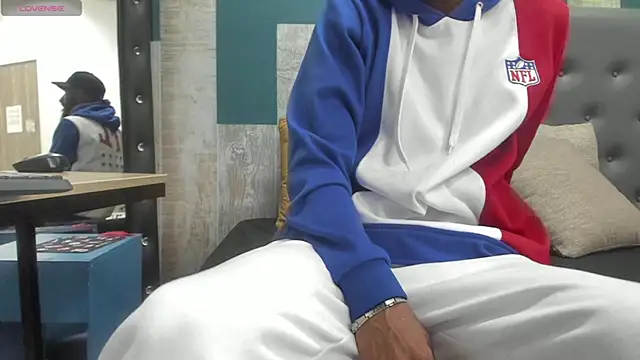 Damian Shakur online show from 10/26/25, 01:17