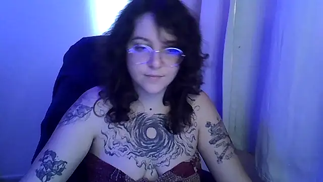 Blue Liz online show from 10/15/25, 06:52