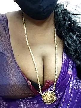 Snapshot of shobini chatting on 09/17/25, 03:57 shobini online show from 09/17/25, 03:57