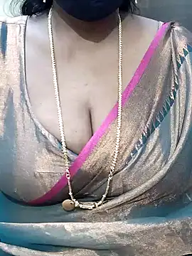 shobini online show from 11/17/25, 02:23