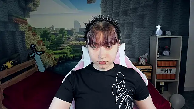 ClaraParks online show from 03/25/26, 06:25