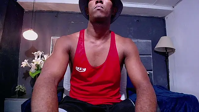Snapshot of blackbignude chatting on 11/30/25, 01:42 blackbignude online show from 11/30/25, 01:42