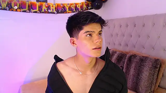 Dulcey  online show from 10/07/25, 04:20