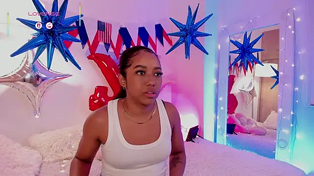 Snapshot of _Zahara_ chatting on 07/06/26, 01:24 Zahara online show from 07/06/26, 01:24