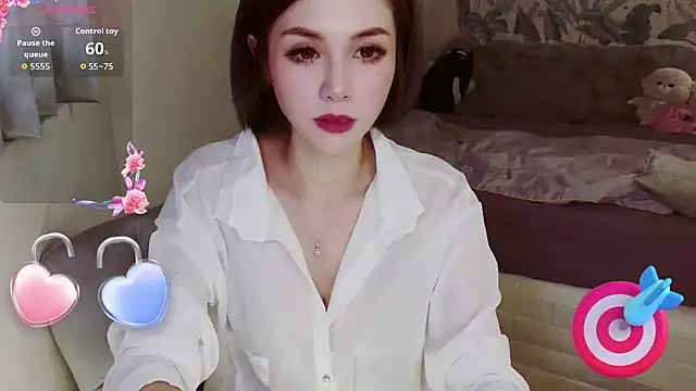 maya057000 online show from 11/06/25, 03:57