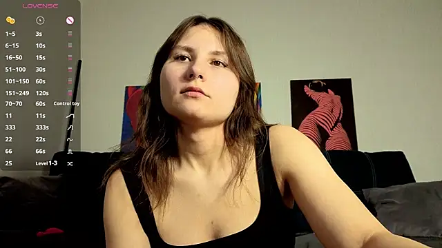 TrixiBell online show from 02/28/26, 05:52