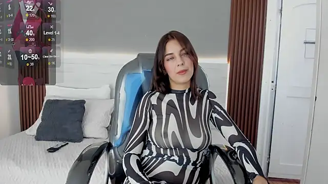 Emmy Meadows online show from 11/05/25, 07:25