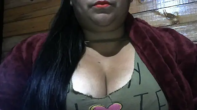 Snapshot of MARRENTINHA34 chatting on 07/04/26, 04:24 MARRENTINHA34 online show from 07/04/26, 04:24