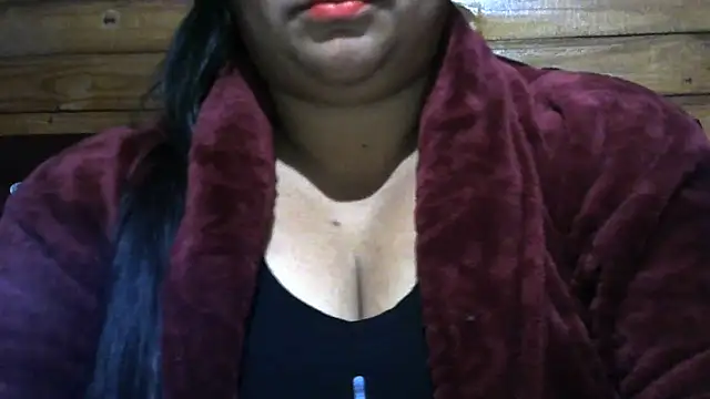 Snapshot of MARRENTINHA34 chatting on 07/08/26, 12:37 MARRENTINHA34 online show from 07/08/26, 12:37