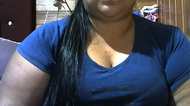 Snapshot of MARRENTINHA34 chatting on 07/28/26, 11:37 MARRENTINHA34 online show from 07/28/26, 11:37
