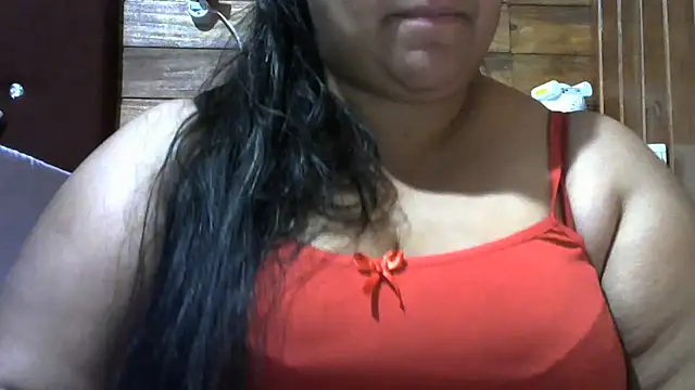 Snapshot of MARRENTINHA34 chatting on 07/29/26, 11:36 MARRENTINHA34 online show from 07/29/26, 11:36