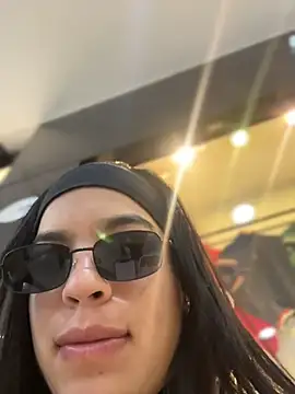 JuanitaMore01 online show from 06/30/26, 10:22