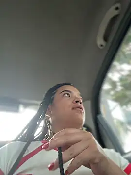 JuanitaMore01 online show from 07/10/26, 11:07