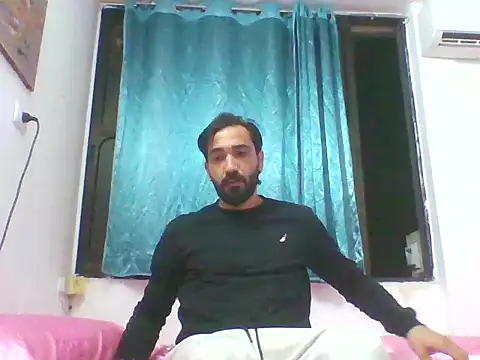 NeonDrake online show from 03/03/26, 08:48