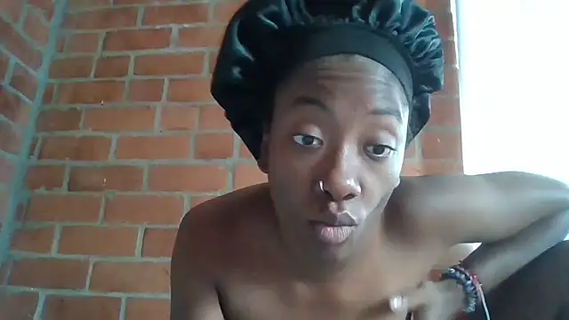 DarkHoneyy online show from 02/24/26, 03:54