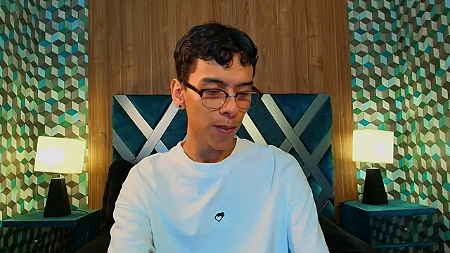 Aiden Royce online show from 10/15/25, 05:07