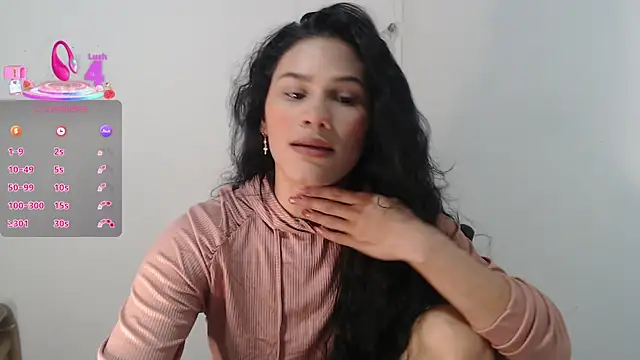 JessGarcia online show from 10/13/25, 04:07