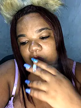 melcarioca1111 online show from 12/14/25, 03:34