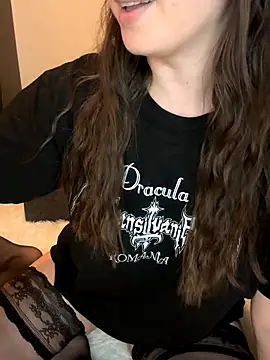 liloush   online show from 12/21/25, 08:05