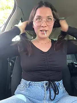 liloush   online show from 04/22/26, 02:40