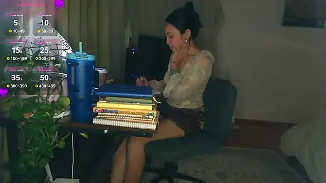 Snapshot of yuzhara chatting on 07/20/26, 02:37 yuzhara online show from 07/20/26, 02:37