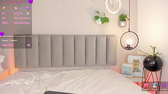 Tina curly online show from 04/18/26, 07:58