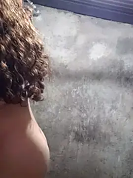 Violethroos online show from 01/15/26, 03:55