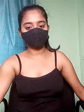 shrutee12 online show from 04/20/26, 09:23