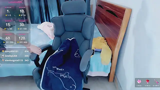 yaoyao-baby520 online show from 03/12/26, 01:17