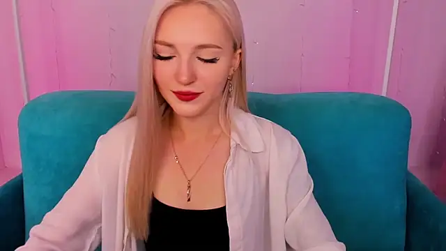 LisaFoxyMe online show from 09/20/25, 01:06