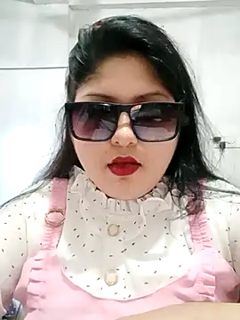 Nusrat-N online show from 12/19/25, 09:49