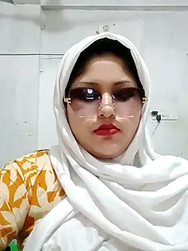 Nusrat-N online show from 04/18/26, 12:36