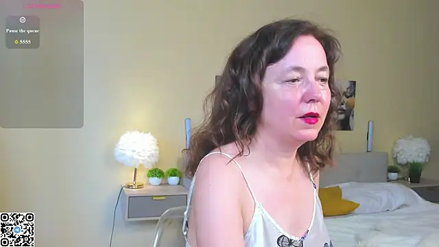 Snapshot of Kira_Adler chatting on 06/07/26, 12:59 Kira Adler online show from 06/07/26, 12:59