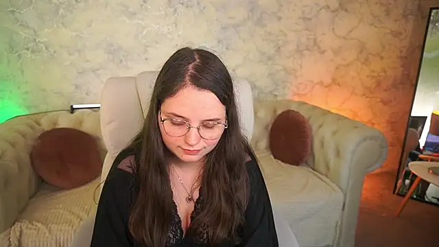 SophieDreamss online show from 11/29/25, 10:57