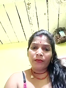 Snapshot of Samiya-143 chatting on 09/12/25, 05:13 Samiya-143 online show from 09/12/25, 05:13