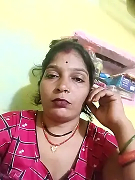 Snapshot of Samiya-143 chatting on 10/05/25, 05:00 Samiya-143 online show from 10/05/25, 05:00