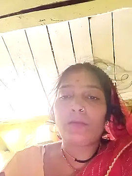 Snapshot of Samiya-143 chatting on 10/08/25, 08:23 Samiya-143 online show from 10/08/25, 08:23